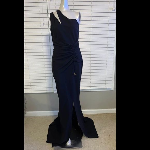 New Chiara Boni La Petite Robe Contanza One-Shoulder Ruched Gown $995 - Picture 6 of 10